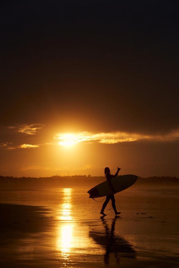 Shark'S Lodge Baleal Exterior foto